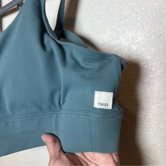 Vuori Yosemite longline strappy back sports bra - Picture 4 of 7